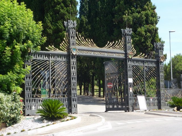 2015
